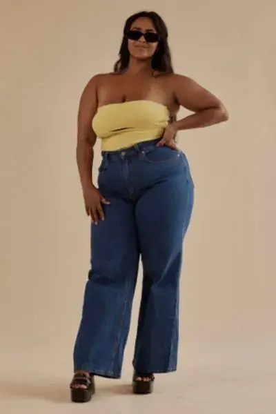 Peachay denim photography