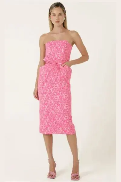 Sacha Drake occasionwear photography
